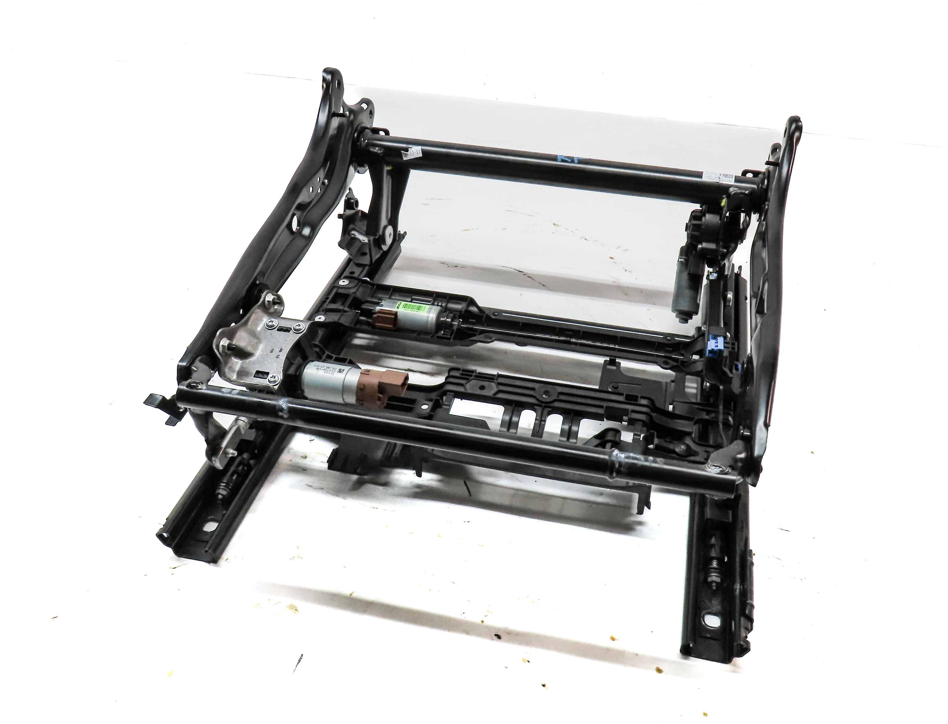 2016-2022 GLC300 GLC350E (X253) FRONT RIGHT PASSENGER SEAT TRACK w/ MOTORS — exact item pictured